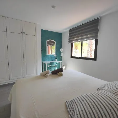 Apartamento Happy Place, Precioso Con Piscina