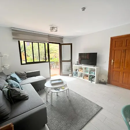 Happy Place, Precioso Con Piscina Apartment Corralejo